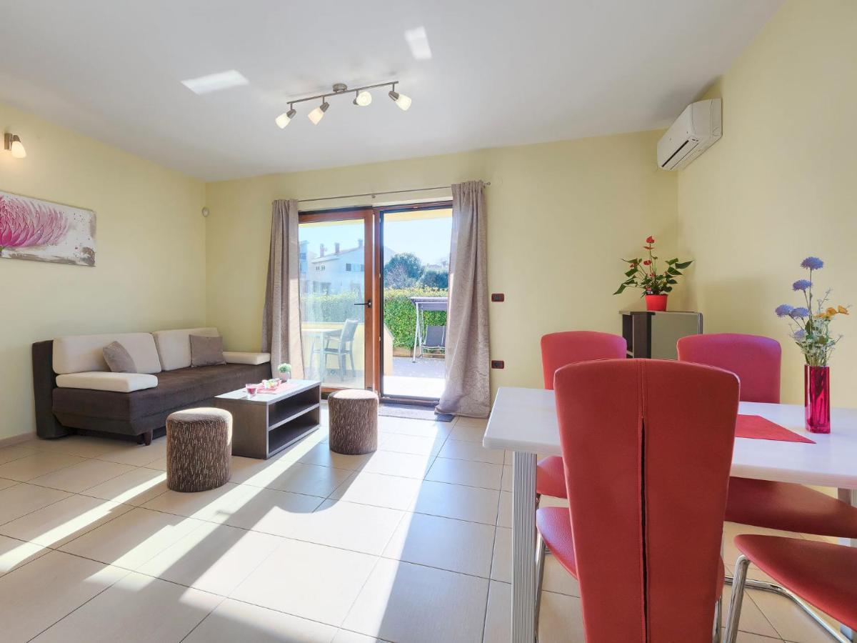 Holiday Home Linden Tree By Interhome พูลา ภายนอก รูปภาพ